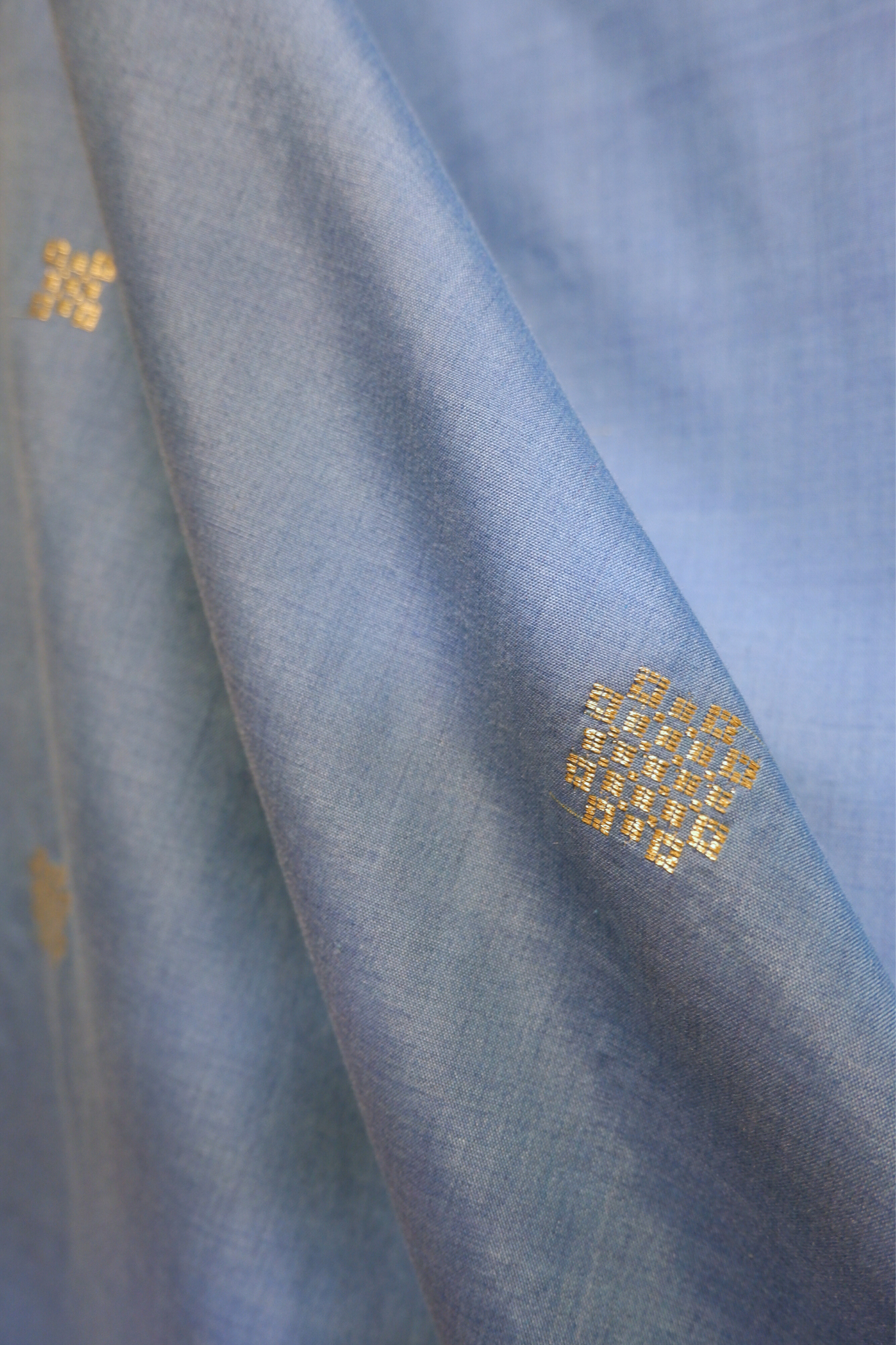Loose Fabric of Length in Royal Pahang Weave