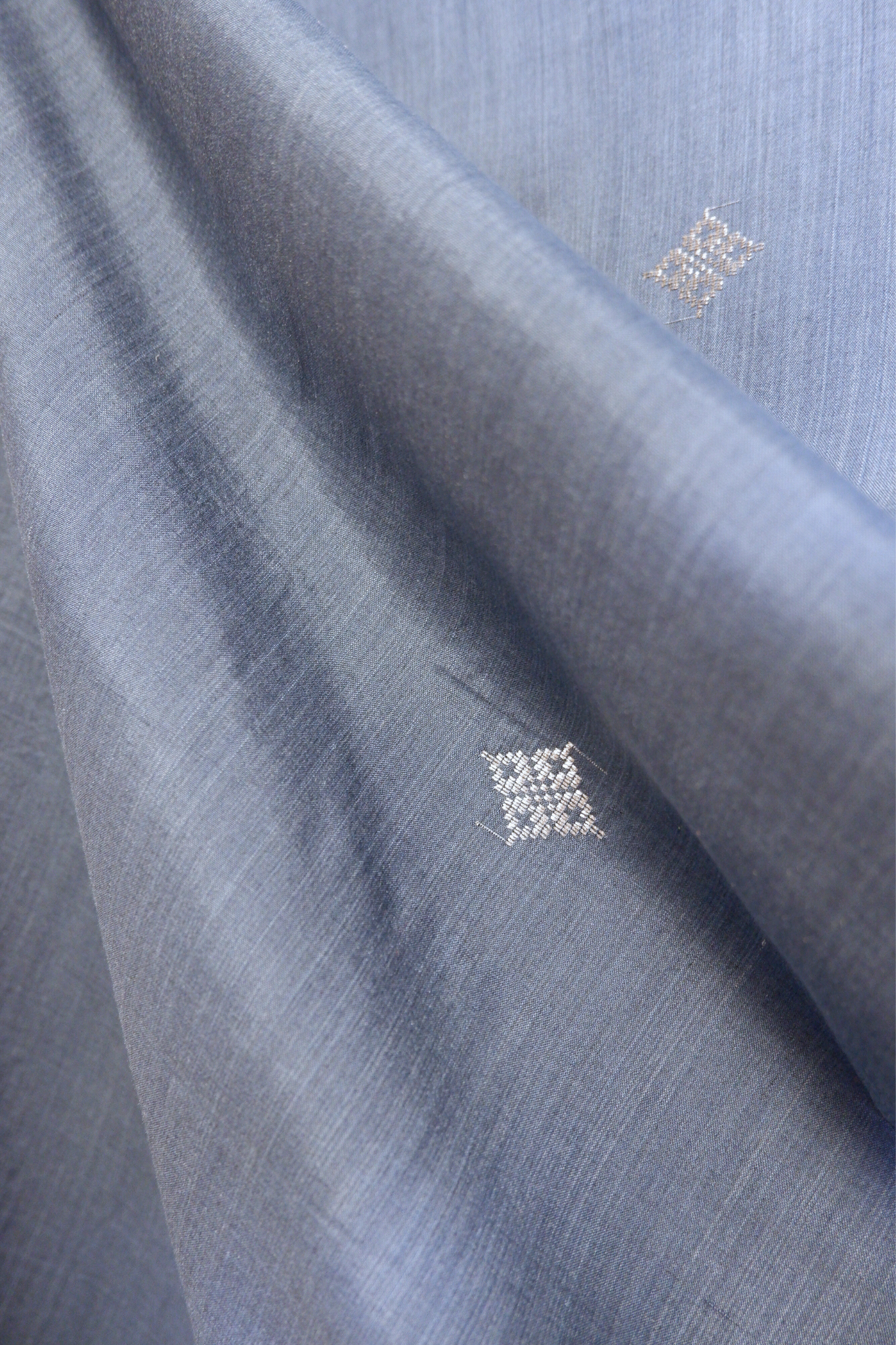 Loose Fabric of Length in Royal Pahang Weave