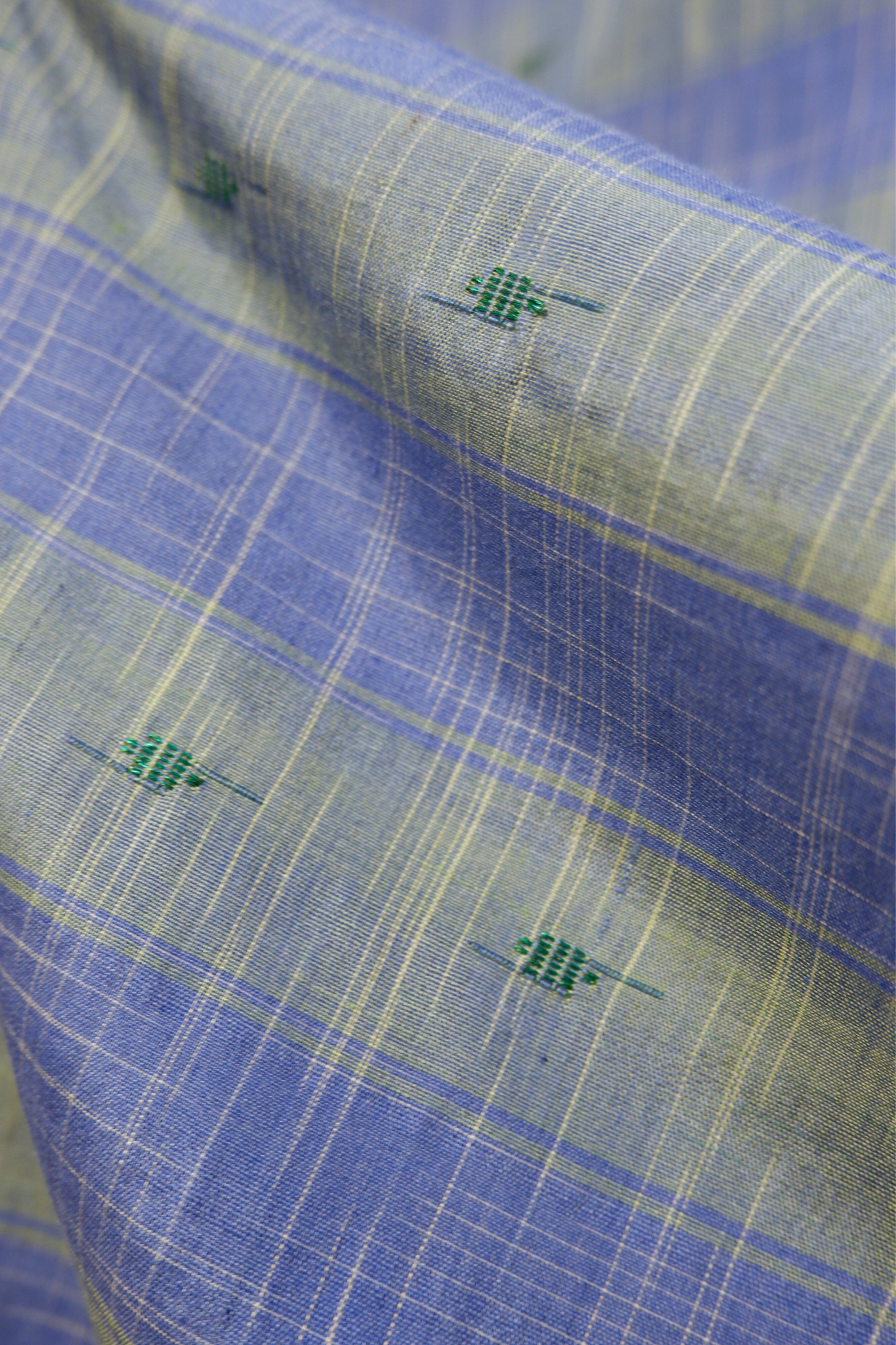 Loose Fabric of Length in Royal Pahang Weave