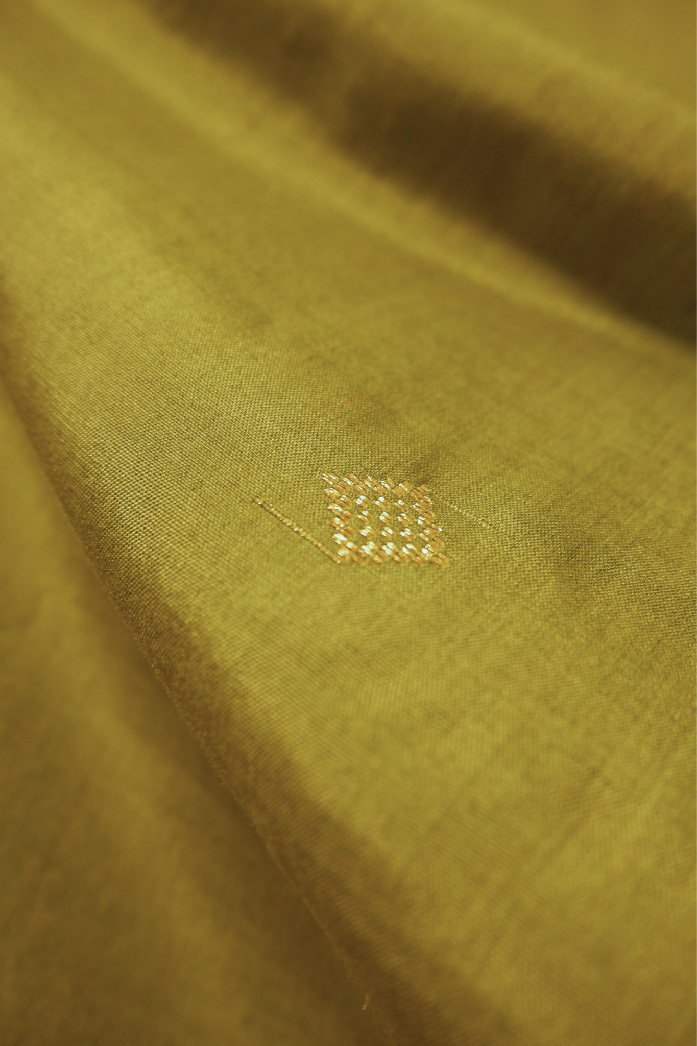 Loose Fabric of Length in Royal Pahang Weave