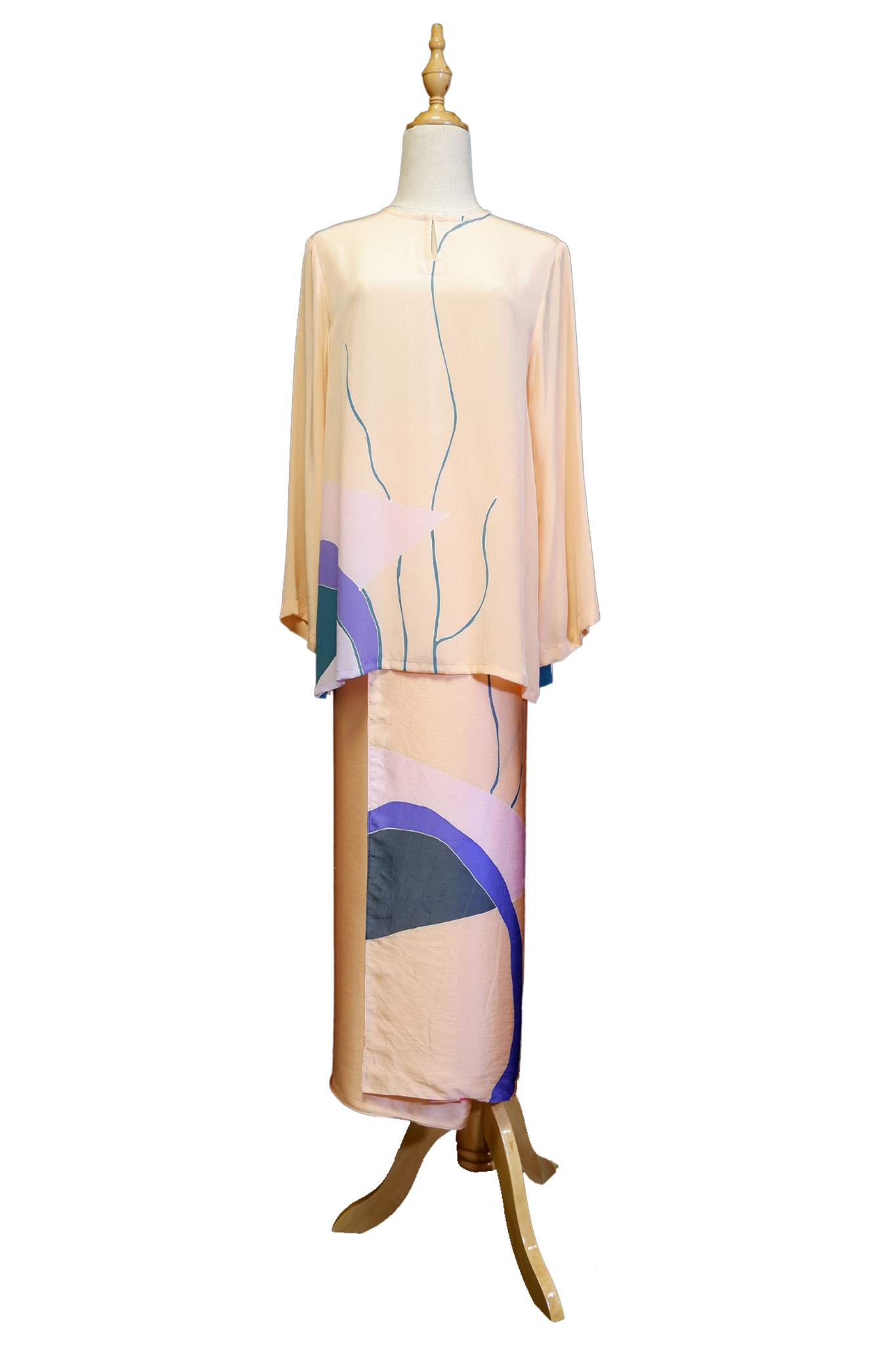Pink Jambu - Baju Kedah Blouse & Pareo Ensemble