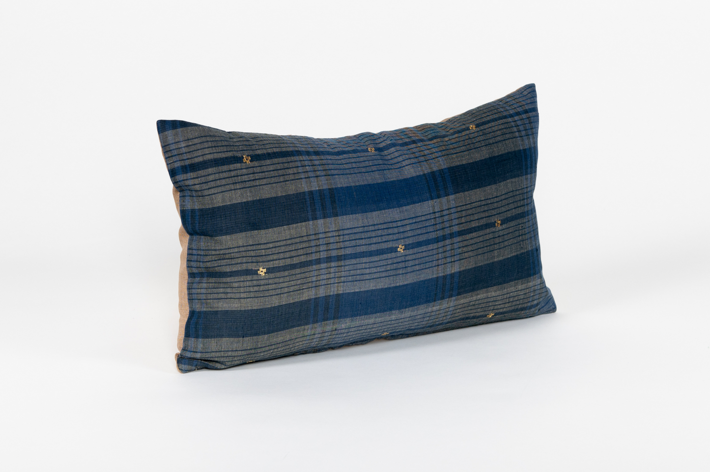 Long Tenun Pillowcase