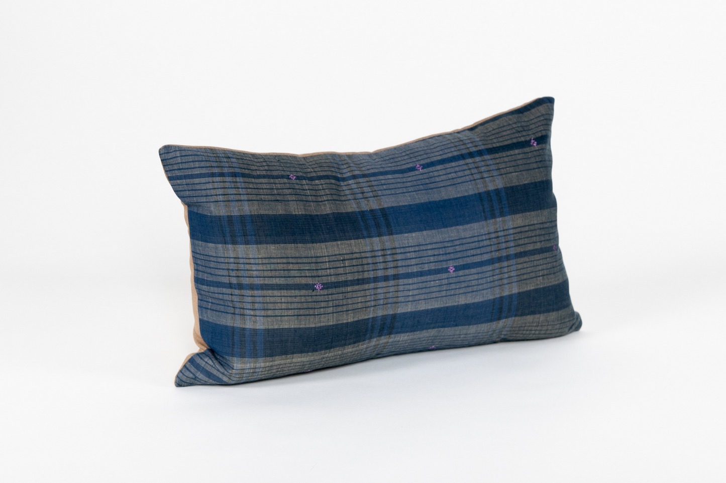 Long Tenun Pillowcase