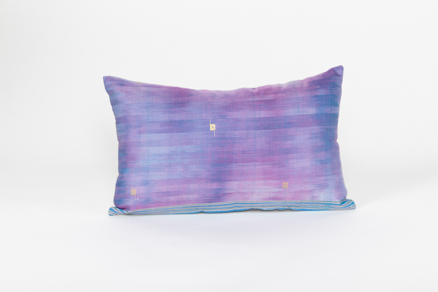 Long Tenun Pillowcase
