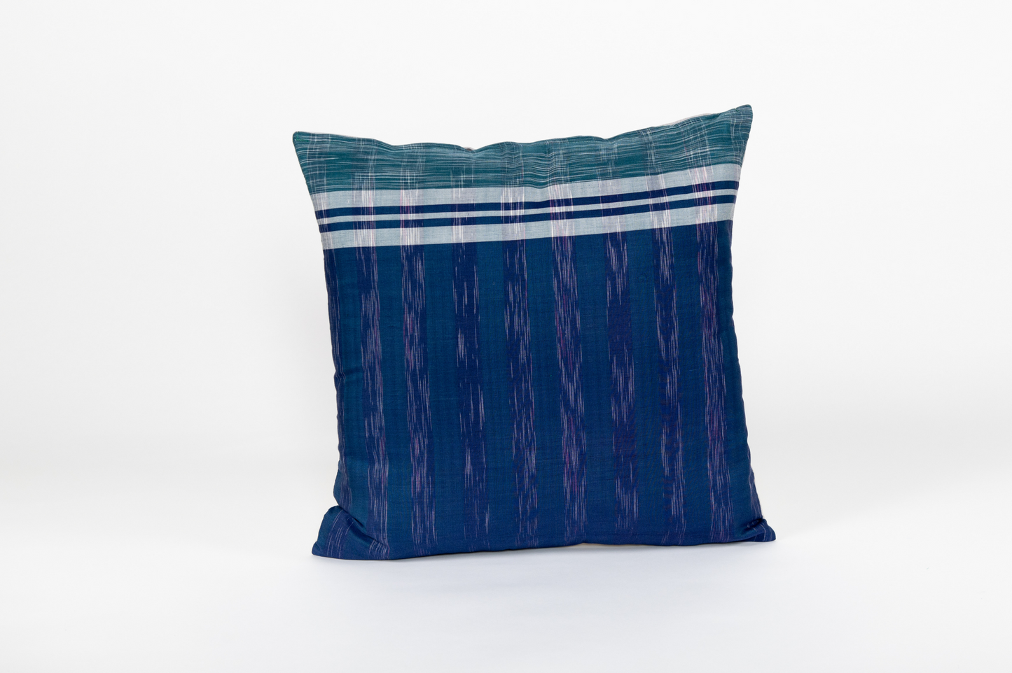 Square Tenun Pillowcase