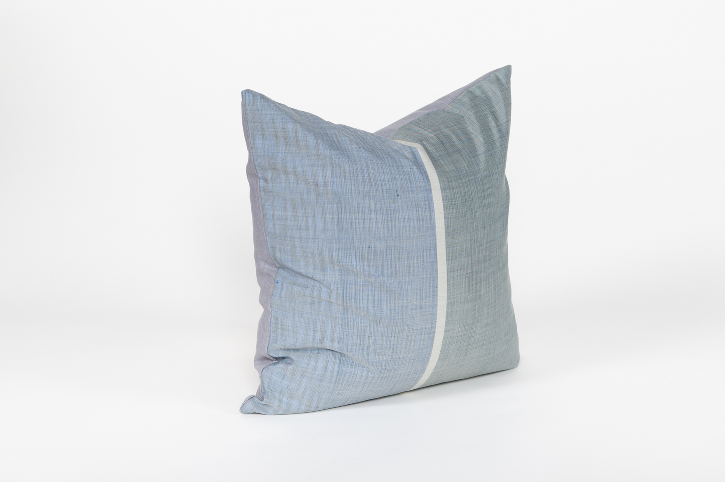 Square Tenun Pillowcase