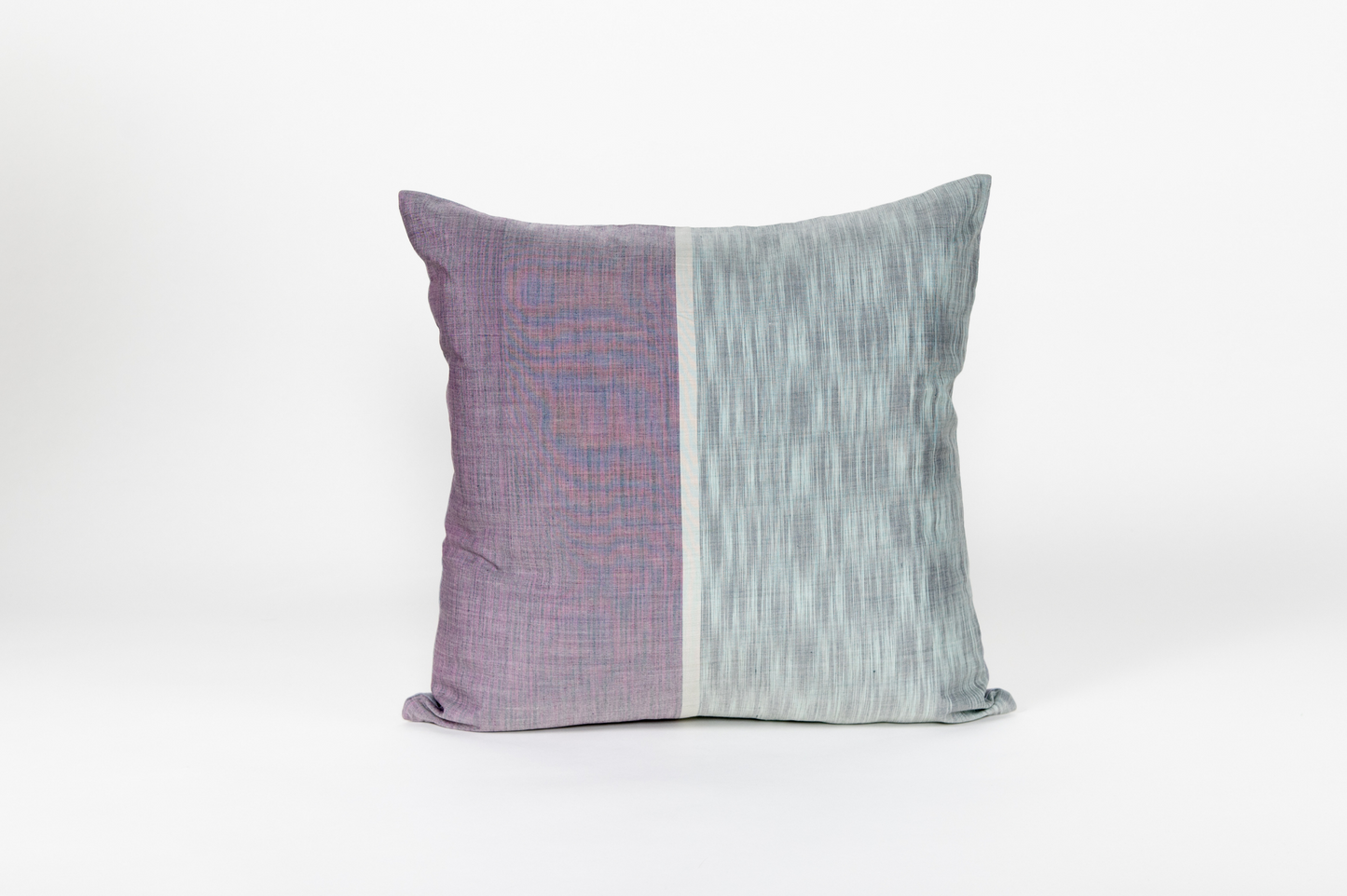Square Tenun Pillowcase