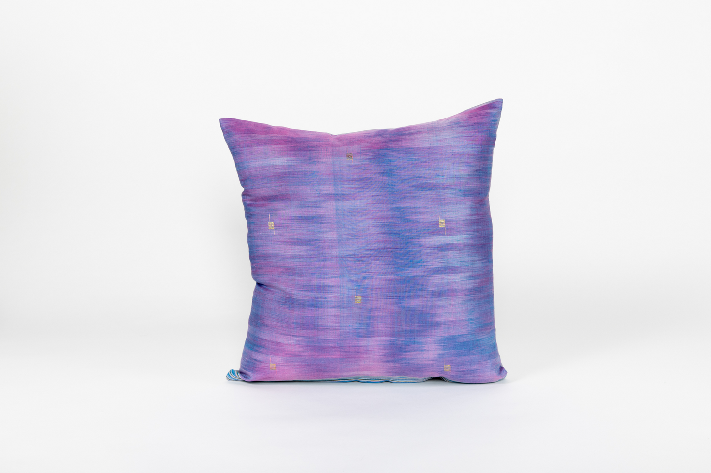 Square Tenun Pillowcase
