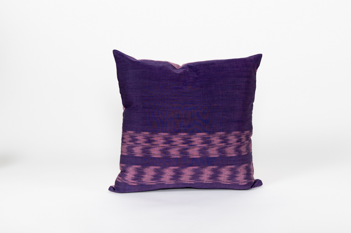 Square Tenun Pillowcase