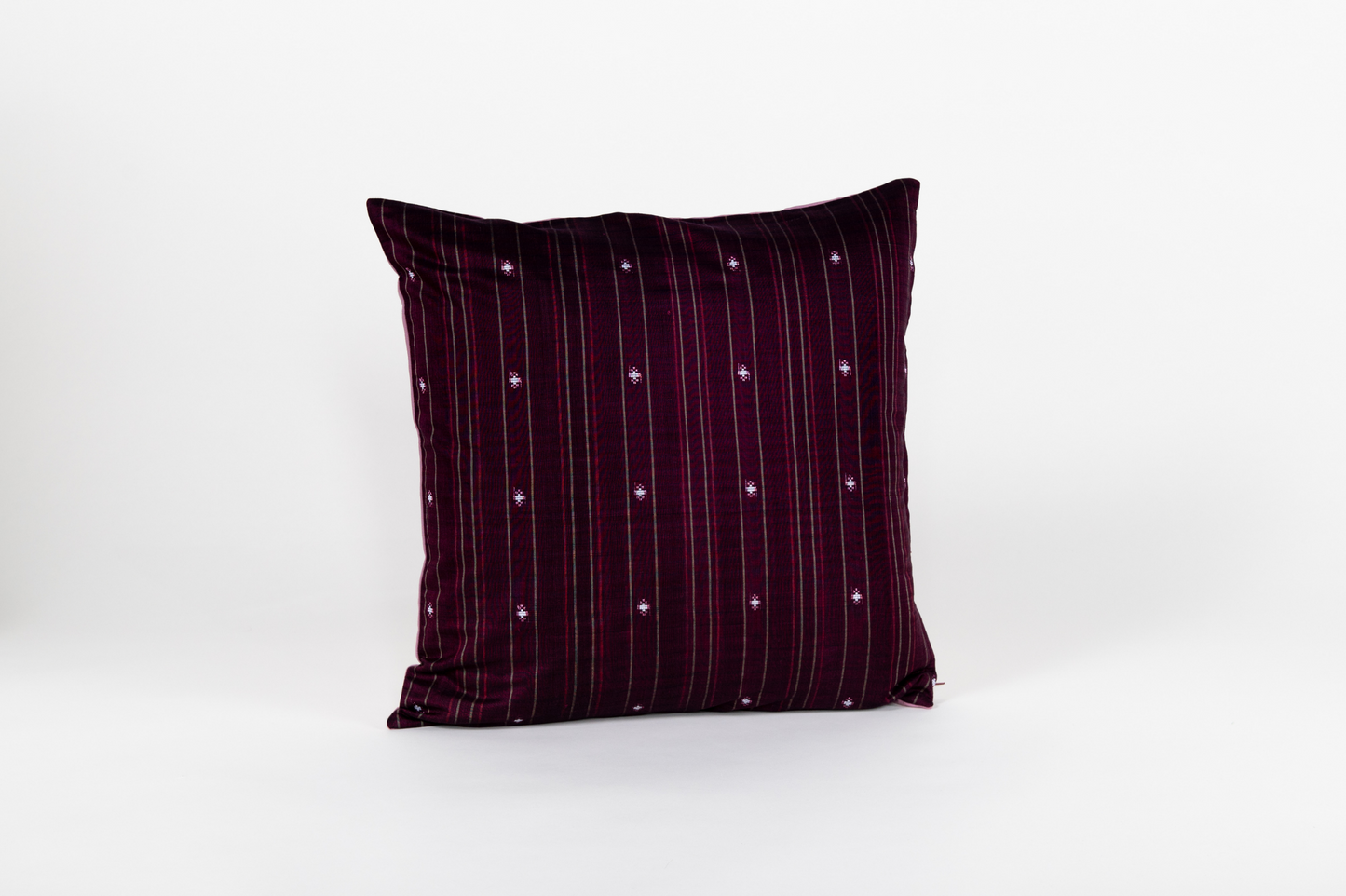 Square Tenun Pillowcase