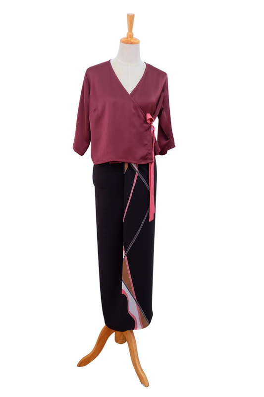 Ribbon Blouse & Pareo Batik Ensemble